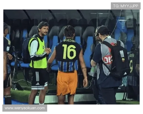 比萨博洛尼亚首发之战四将亮相